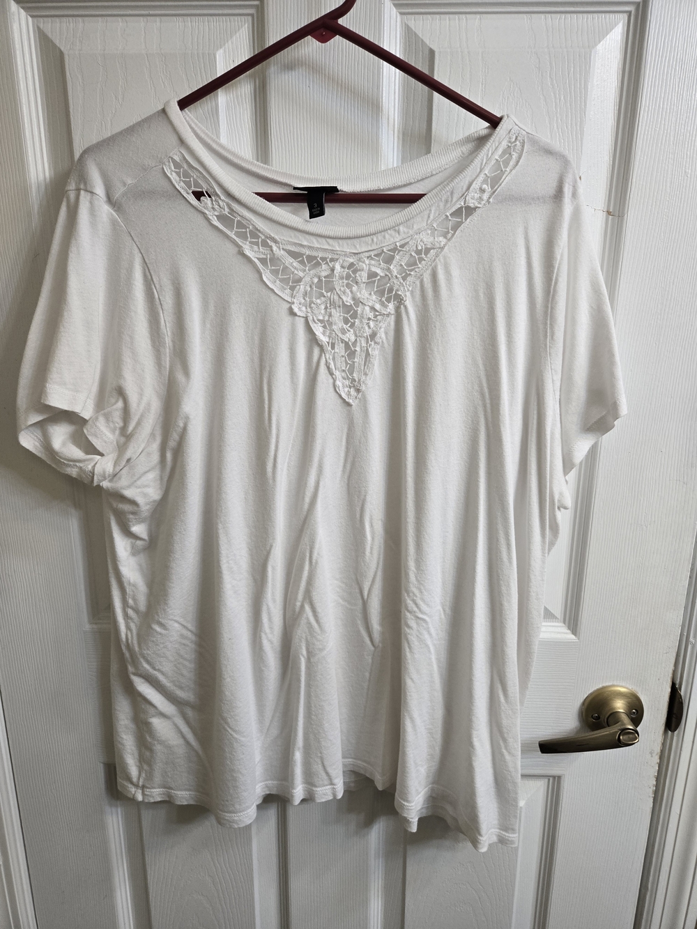 torrid White Short Sleeve Tee with Lace Y-Detail